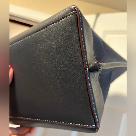 Coach denim and leather large tote bag EUC - Picture 7 of 16